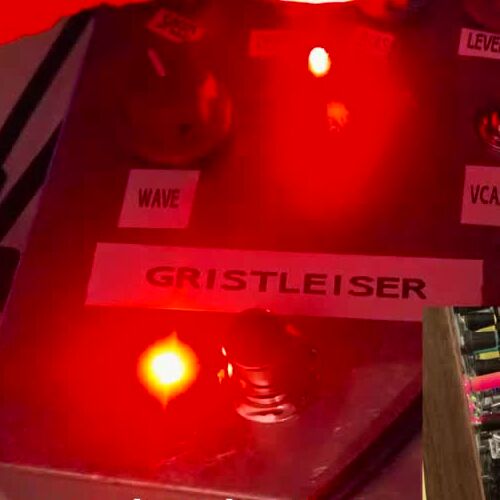 /articles/Gristleiser-effects-pedal-demo/img/full.jpg