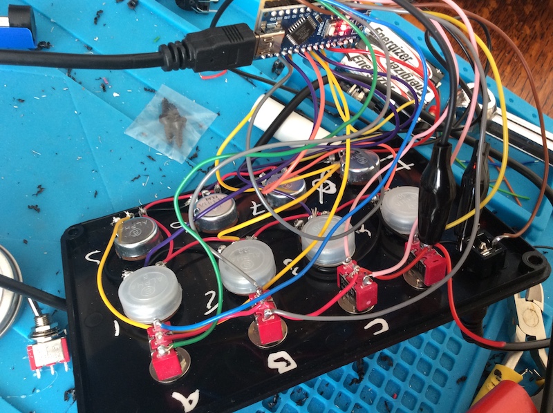/img/panel-wiring.jpg